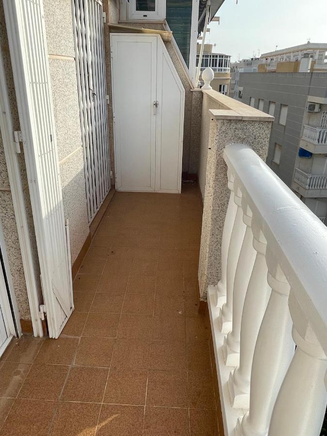 Exceptionnel Appartement En Espagne Torrevieja Bagian luar foto